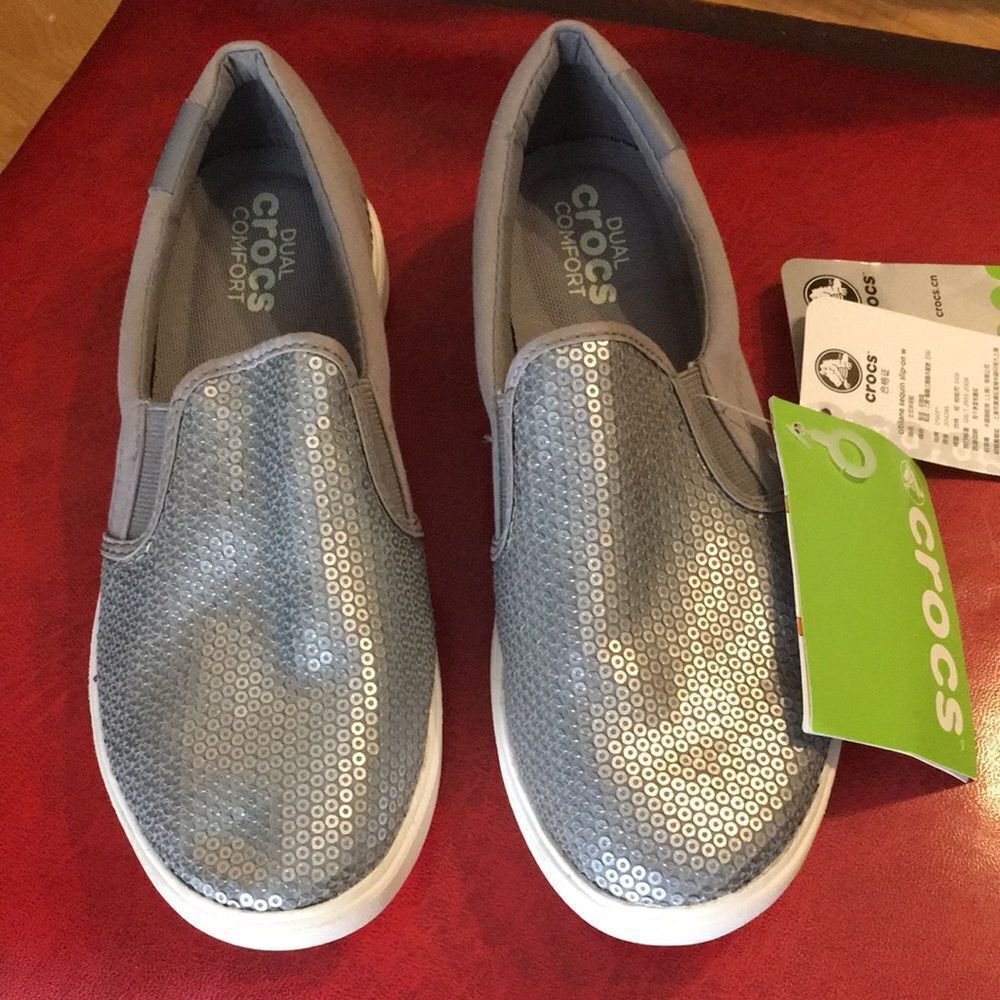 Crocs slip on shoes size 5
